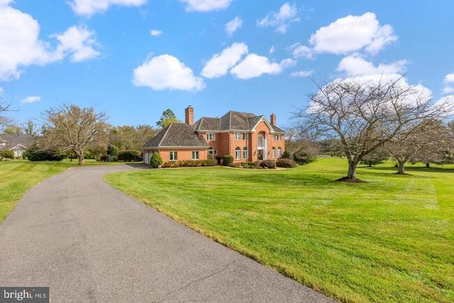 5615 Foggy Ln