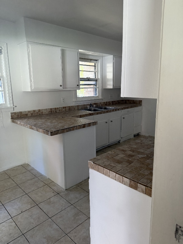 Photo - 4008 Macaulay Cove