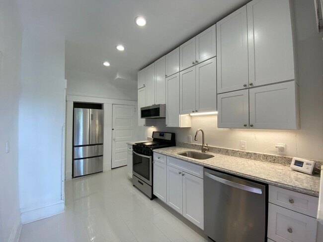 Photo - Pennsylvania Ave 1297-1299 GW2 Unit 1299