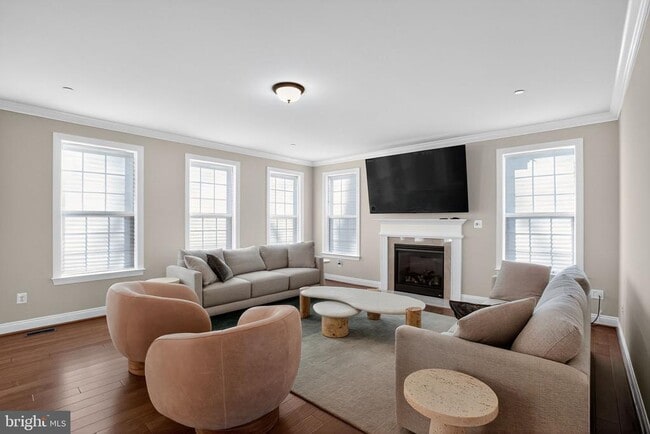 Photo - 7986 Benjamin Stoddert Ct House