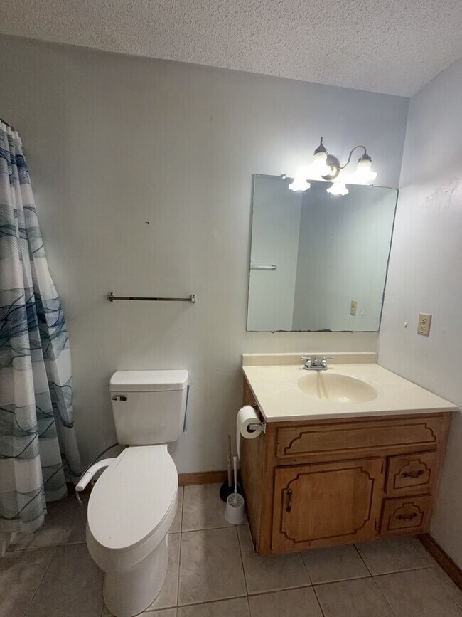 Photo - Adorable 2 Bedroom Duplex-106-B Pete Jones Dr.