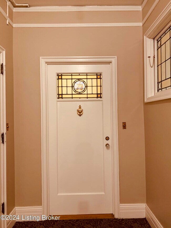 2140 Bonnycastle Ave Condo Unit 9D Condo for Rent in Louisville, KY