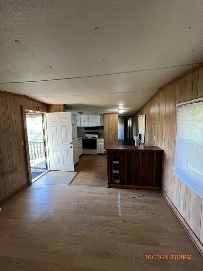 Photo - 1636 Old Hwy 27