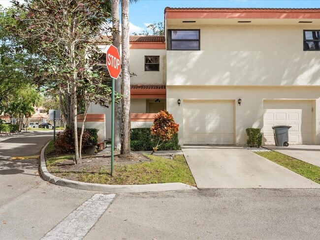 Photo - 3400 Emerald Oaks Dr