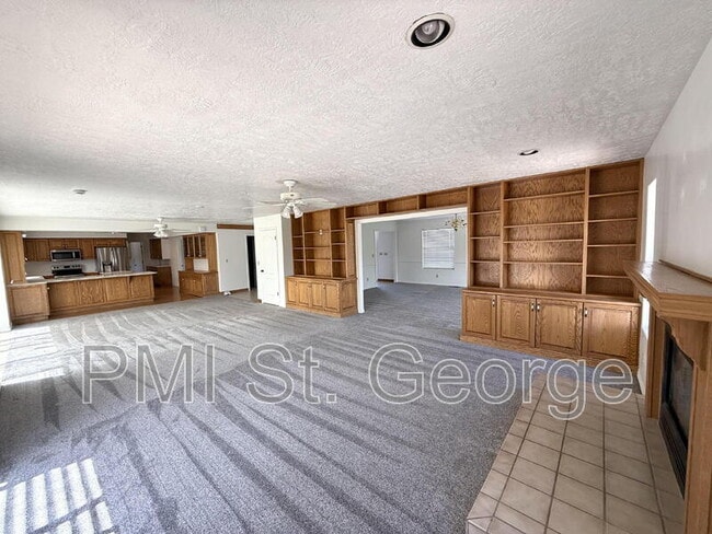 Photo - 2506 W Grandview Dr