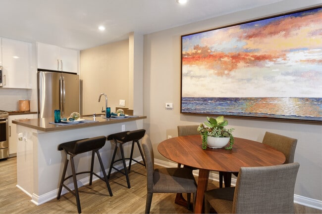 Cocina y comedor