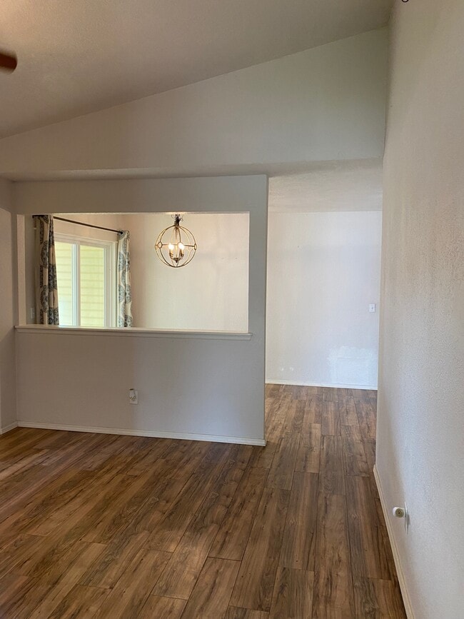 Photo - 12303 SW 14th St