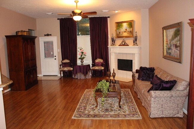 Photo - 4417 Blooming Garden Ct