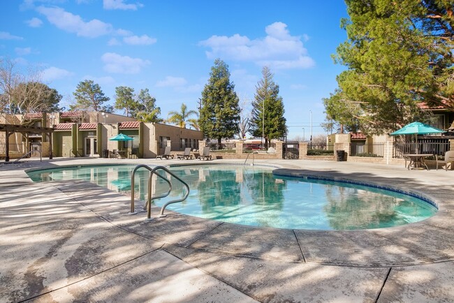 Photo - The Fountains at Palmdale Apartments