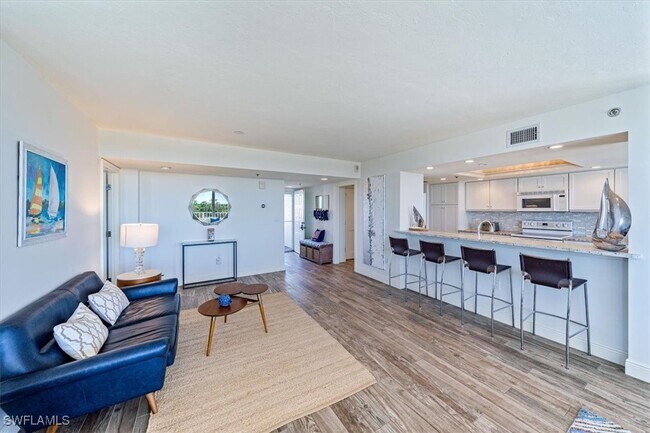 Photo - 6361 Pelican Bay Blvd Unidad 305