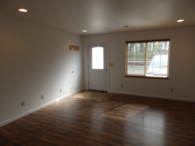 Photo - 36357 Blue Bird Cir