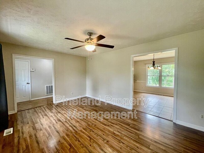 Photo - 632 Prestige Blvd