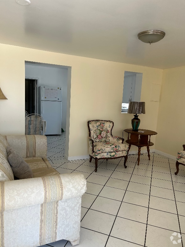 Building Photo - 9751 FL-78 Rental