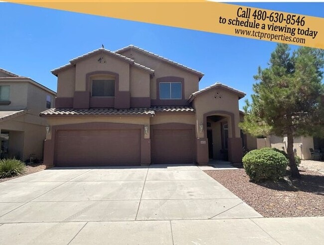Building Photo - Large 6 Bedroom with Grass Backyard!