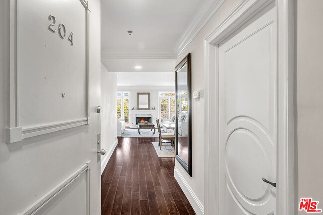 Photo - 1040 4th St Unit 204