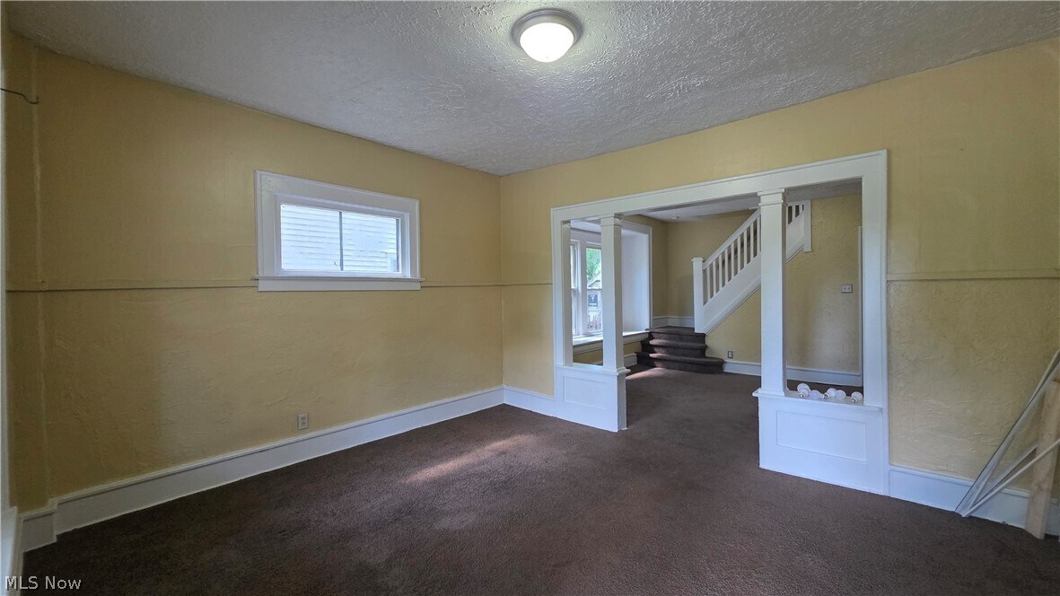 Photo - 846 Hunter St NW