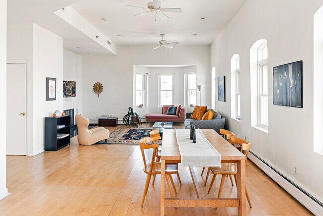 Photo - 37 Winnisimmet St Unit 8
