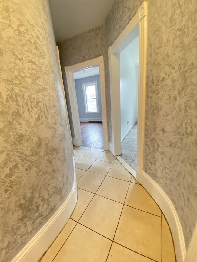 Photo - 9 Lutheran St Unit 2