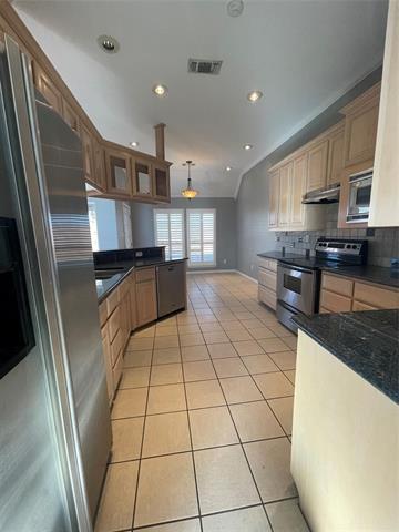 Photo - 3704 Melrose Trl