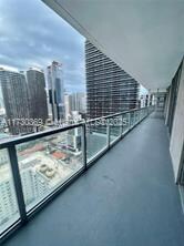 Photo - 1111 SW 1st Ave Unidad # 3522