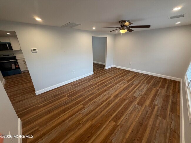 135 Nautilus Dr