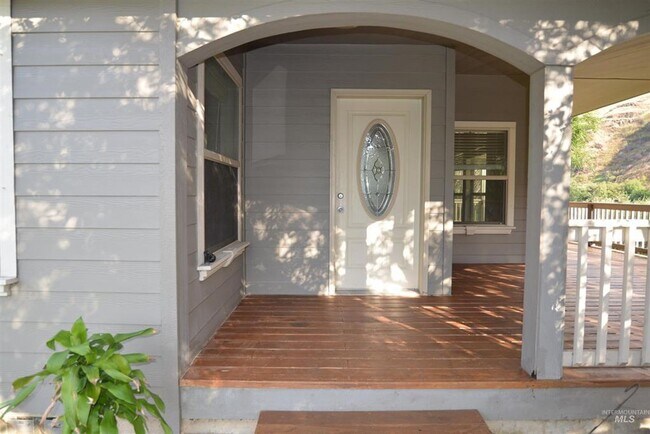 Photo - Beautiful open concept home located on Cle...