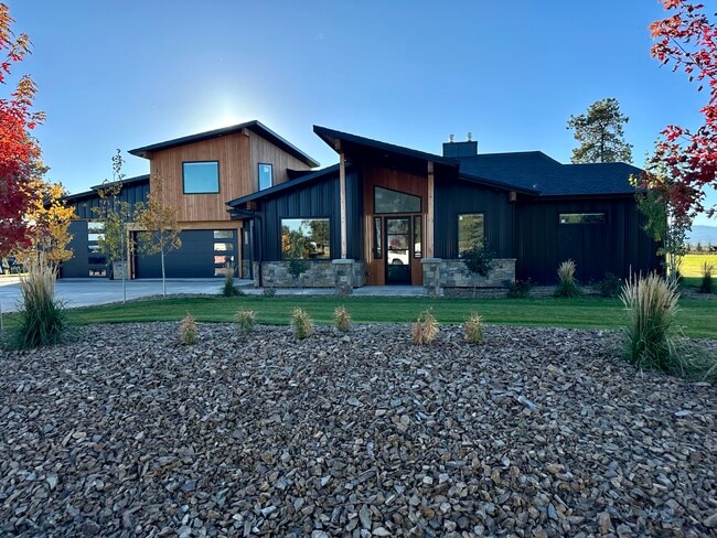 Photo - 244 Placid Dr