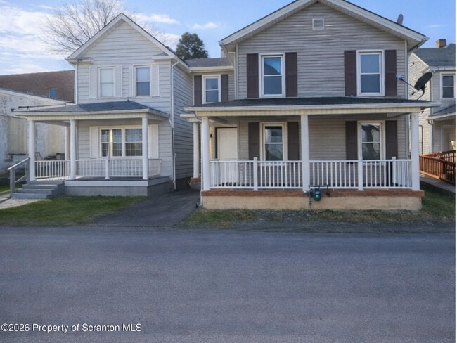 Building Photo - 2717 N Main Ave