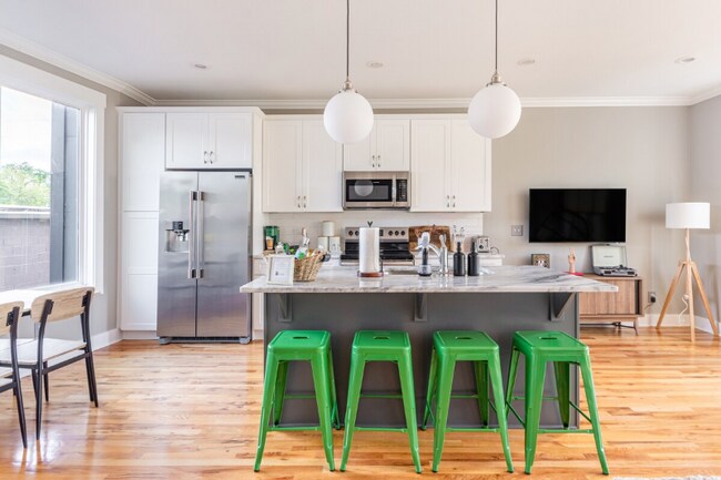 Photo - 1301 Baptist World Center Dr