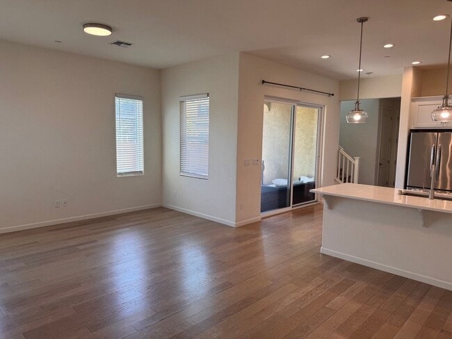 Photo - 4389 Natomas Central Dr