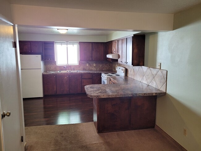 Building Photo - 180 E 100 N Unit 7