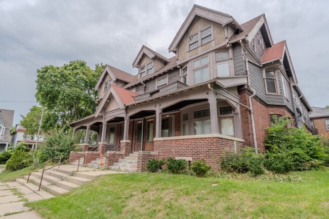 Photo - 1144-1150 N 33rd St Unit 1146