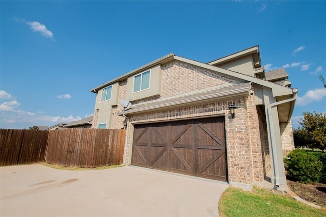 Photo - 1129 Dover Pl