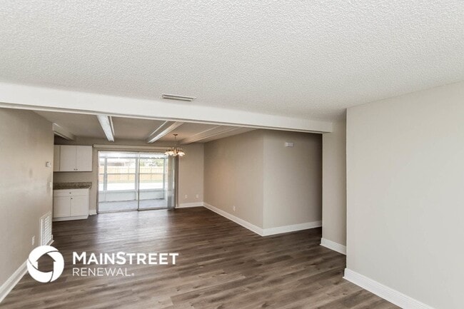 Photo - 1763 Fallon Blvd NE