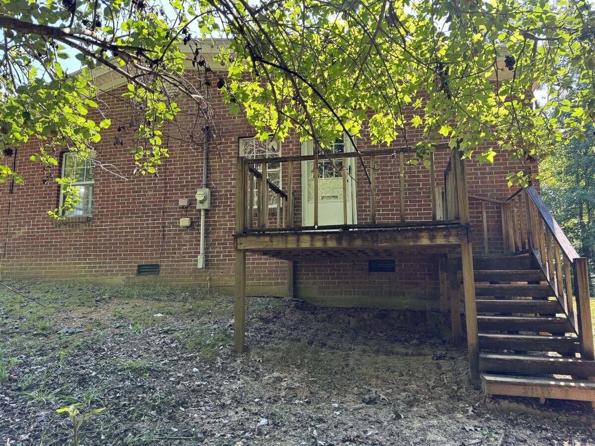 Photo - 303 Co Rd 1650