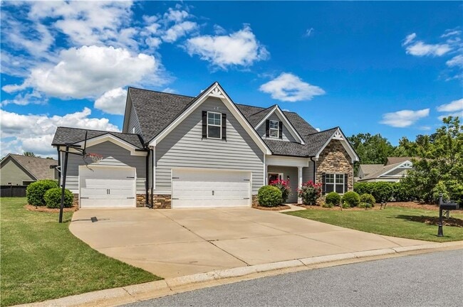 Photo - 304 Red Cap Cir