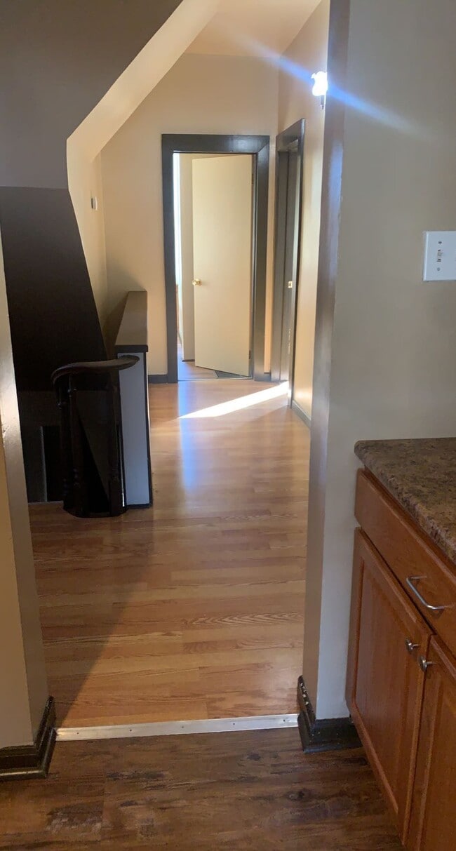 Photo - 1205 3rd Ave Unidad 2