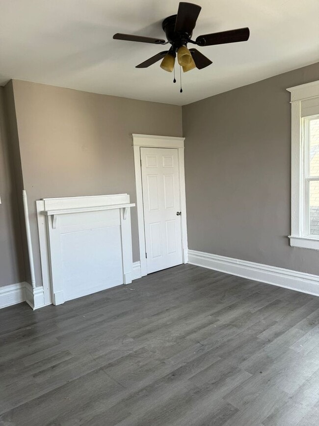202 S Maple St Unit C