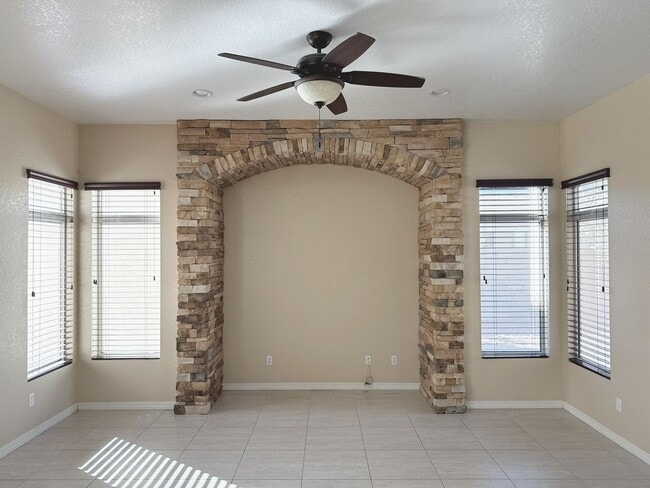 Photo - Welcome to this stunning 4Bedroom- 2Bath home located in the Vibrant city of Tempe, AZ.