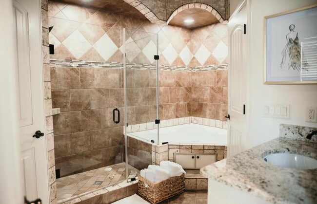 Photo - 1306 N 31st St