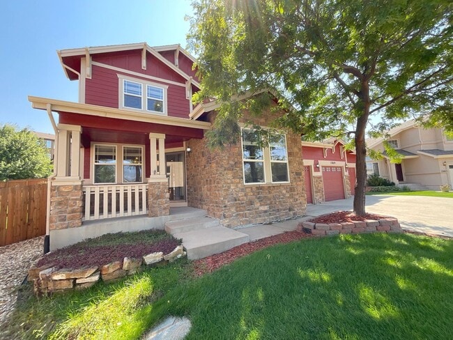 Building Photo - 6 Bedroom Home Available Near North Gate B...