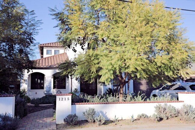 Photo - 1215 Altamead Dr