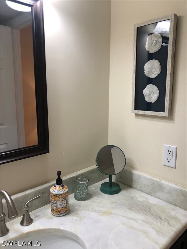 Photo - 150 Turtle Lake Ct Unidad 310