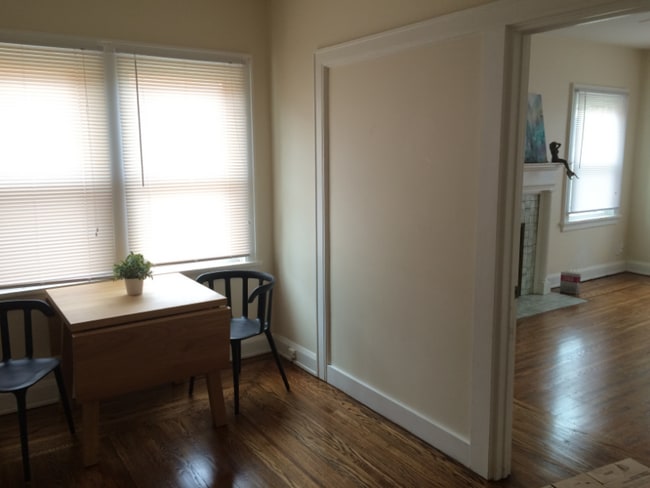 Photo - 925 Nassau St