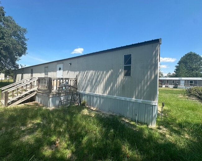 Photo - 3 Bed 2 Bath MH For Rent Reidsville - Under Renovations