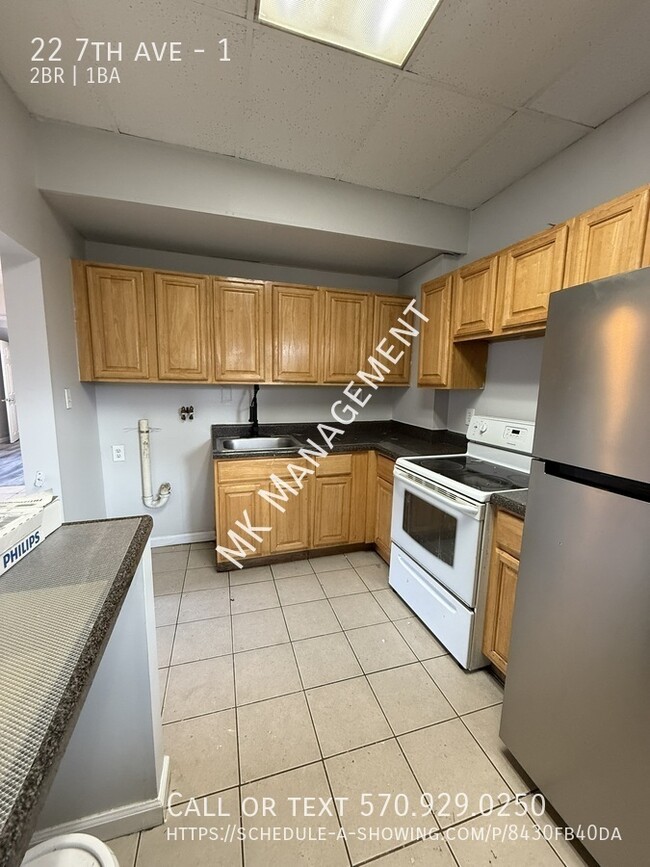 2 Bedroom 1 bath apartment with private en... - 2 Bedroom 1 bath apartment with private en... Unit 1