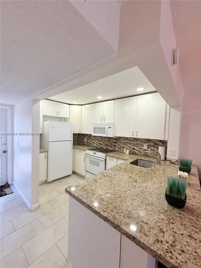 Photo - 2081 S Ocean Dr Unit 308