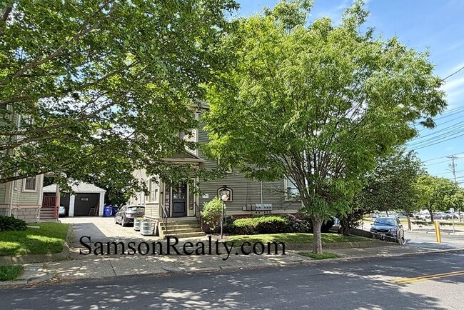 Photo - 5 Hillside Ave Unit 2