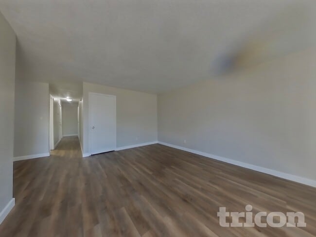 Photo - 820 Mamilane