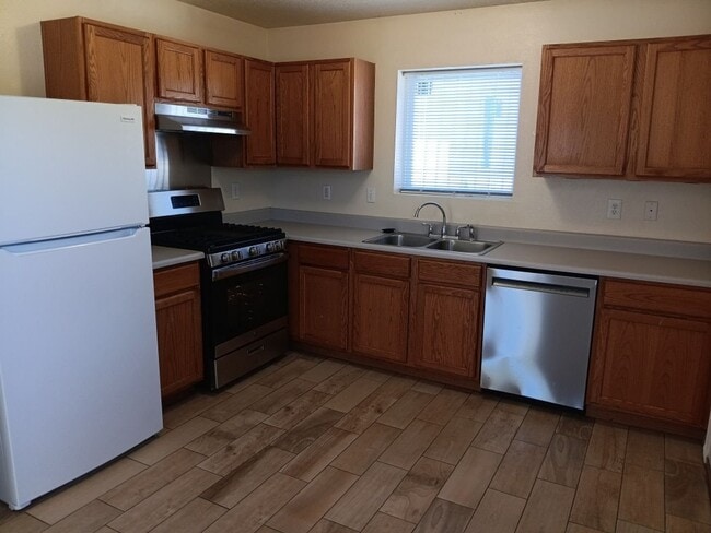 Photo - 8409 Winter Sage Rd SW